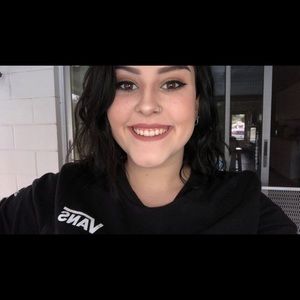 Meet your Posher, Lucy